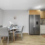 Апартаменты Orinoco Sunset House Ii - Private Pool & Garden Кальета