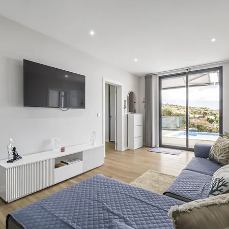 Orinoco Sunset House Ii - Private Pool & Garden