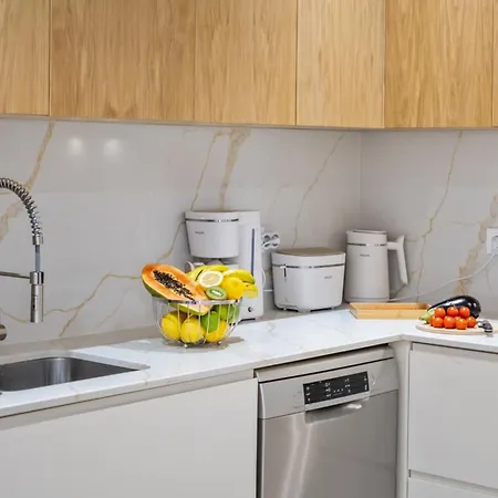 Orinoco Sunset House Ii - Private Pool & Garden Apartman