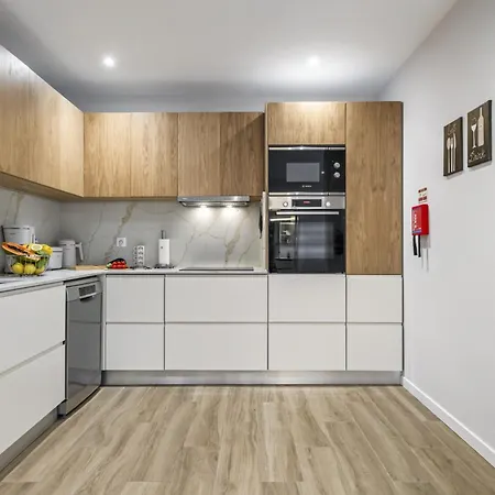 Apartman Orinoco Sunset House Ii - Private Pool & Garden