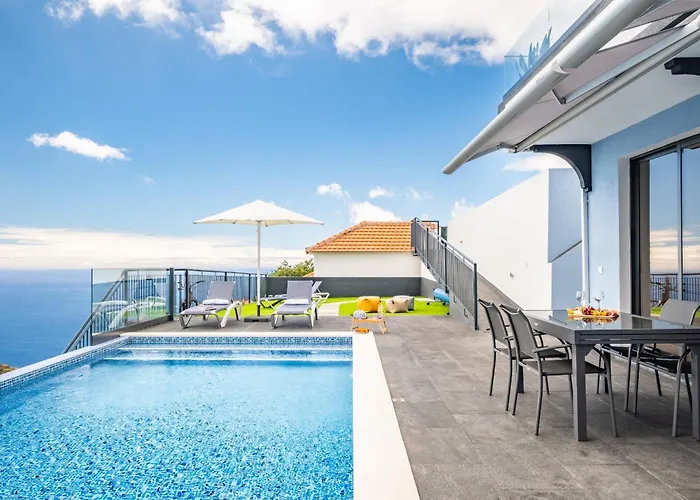 Orinoco Sunset House Ii - Private Pool & Garden