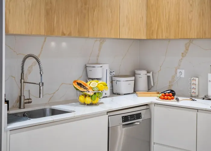 Orinoco Sunset House Ii - Private Pool & Garden Διαμέρισμα