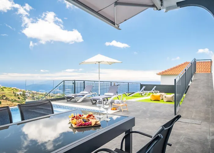 Orinoco Sunset House Ii - Private Pool & Garden * Calheta (Madeira)