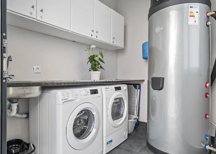 Orinoco Sunset House Ii - Private Pool & Garden Apartament *